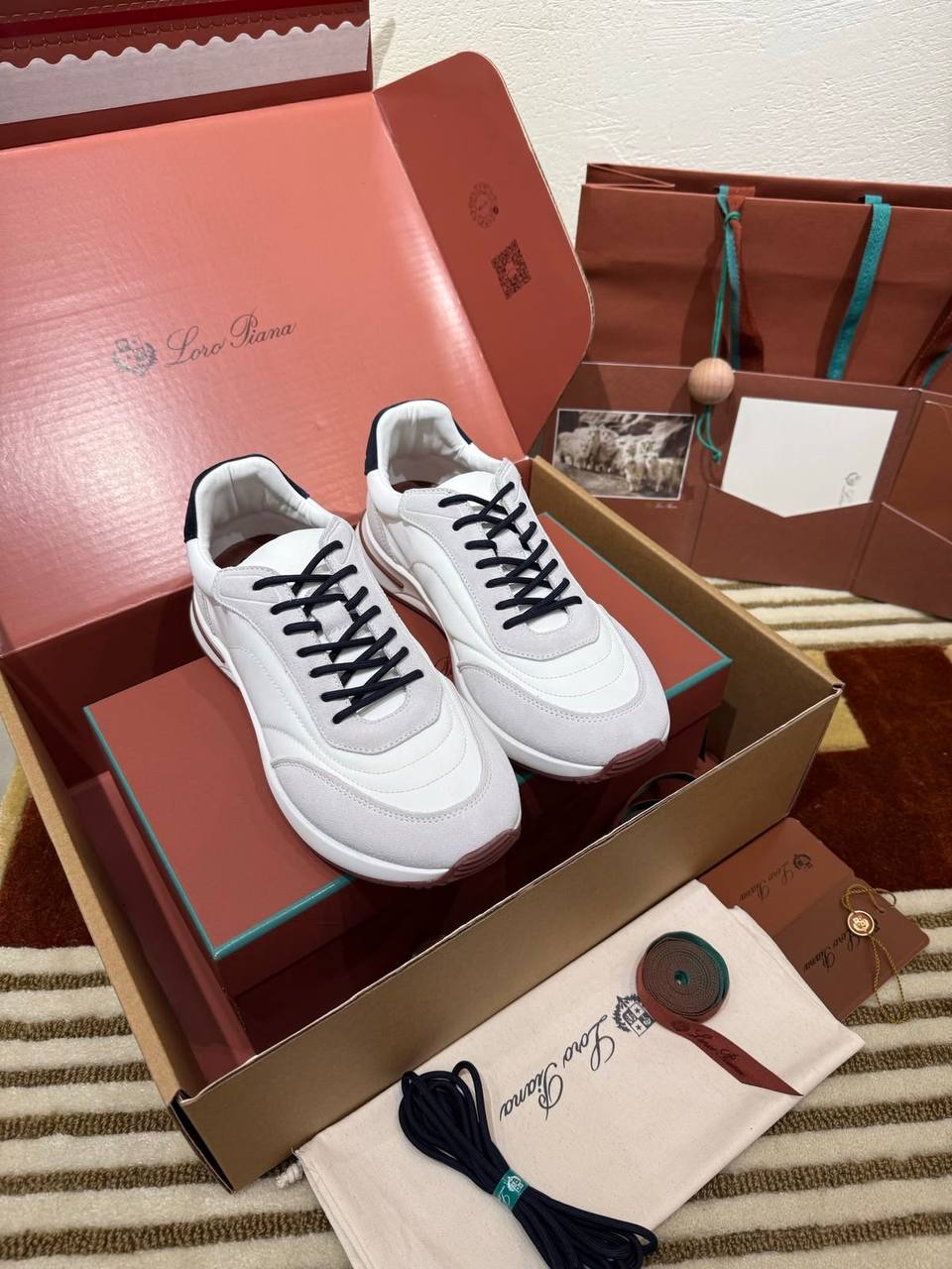 Loro Piana sportcipő – Hacoo link · fotó 2