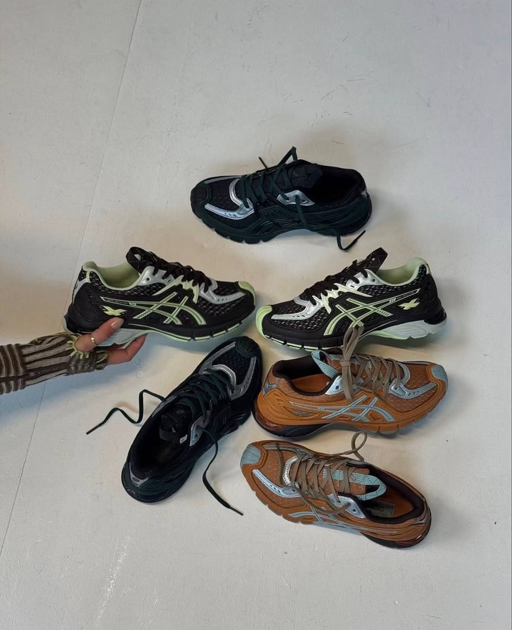 Baskets Asics UB12 – Lien Hacoo · photo 3