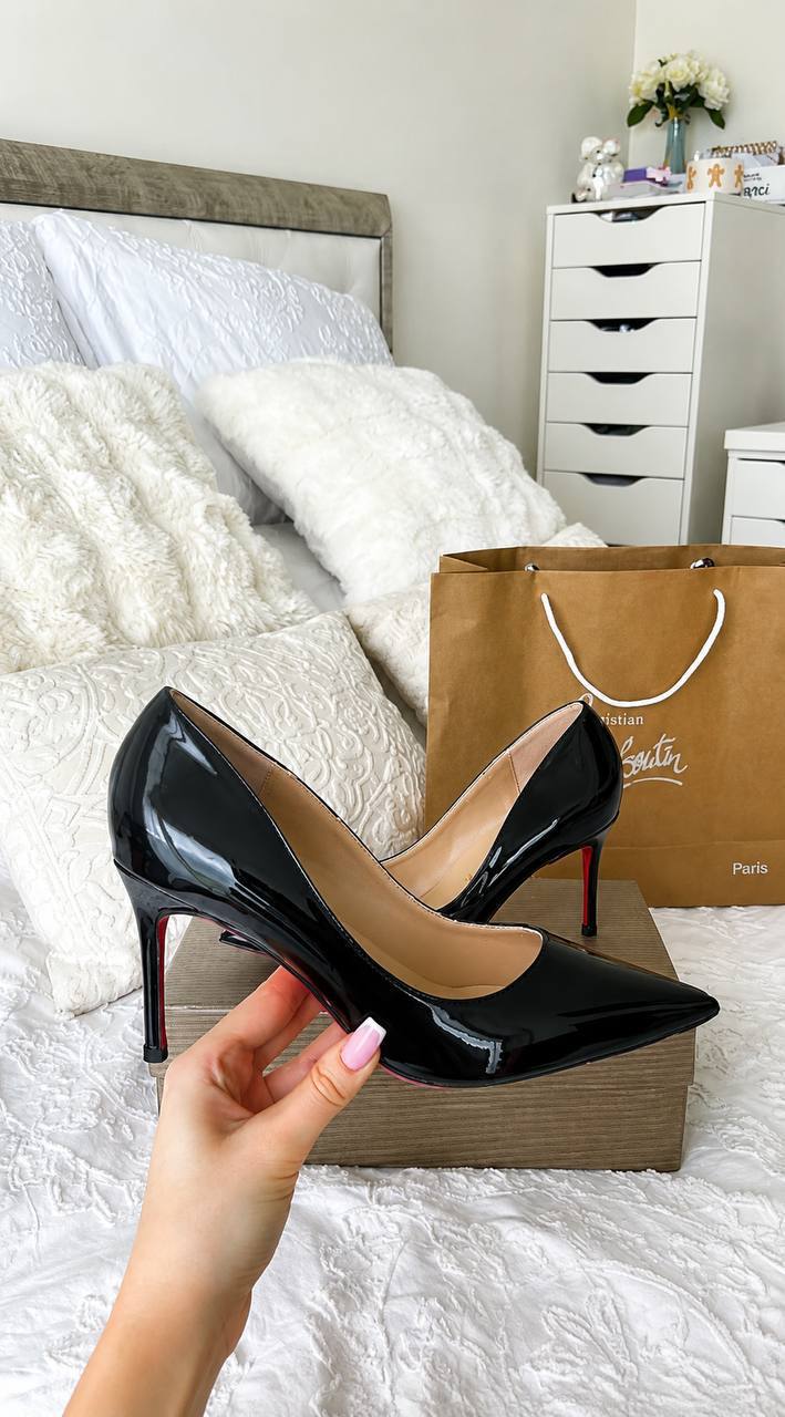 Christian Louboutin heels – Hacoo link · photo 2