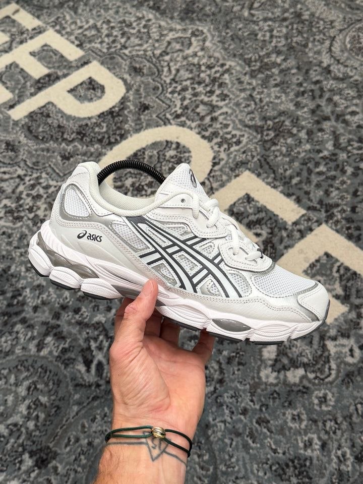 Asics Trainers List – Lien Hacoo