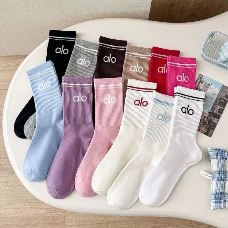 Chaussettes Alo Yoga – Lien Hacoo · photo 2