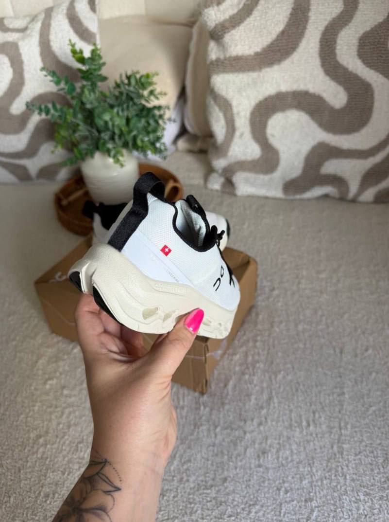 On Running Cloudtilt Sneaker – Hacoo-Link