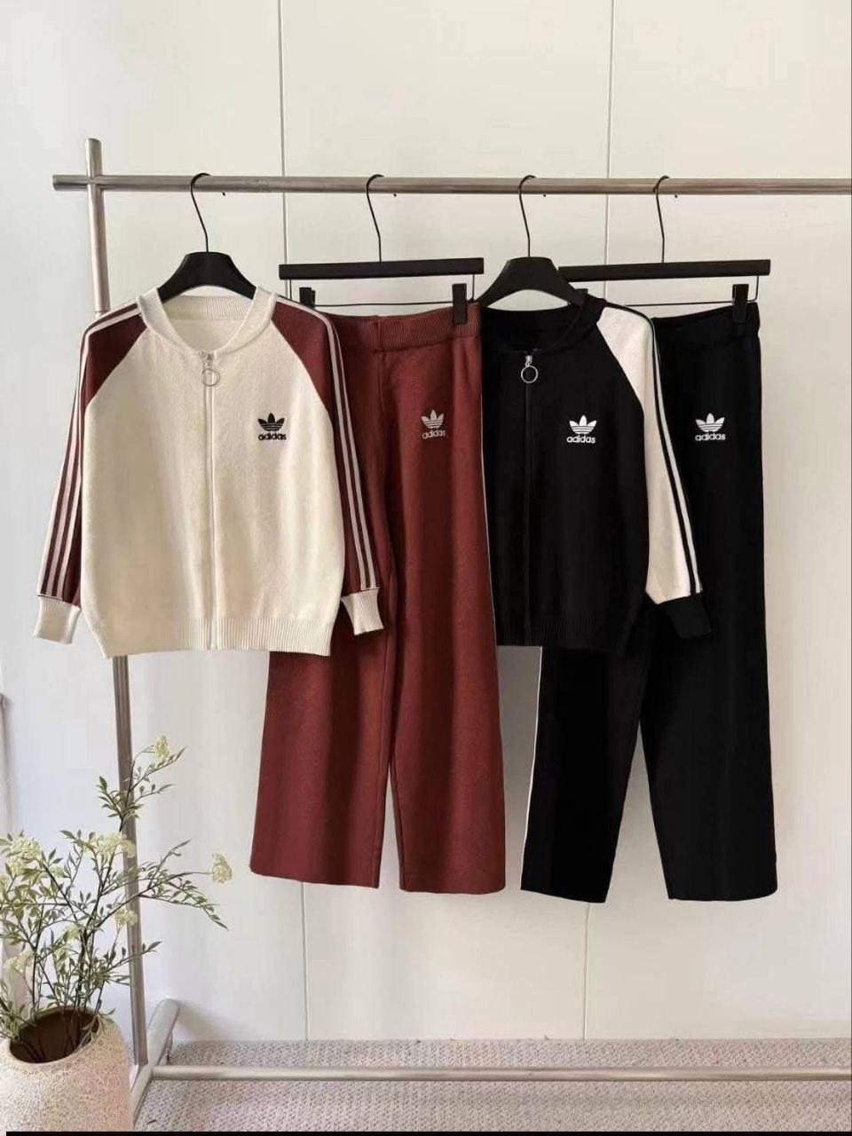 Adidas Clothes List – Lien Hacoo · photo 3