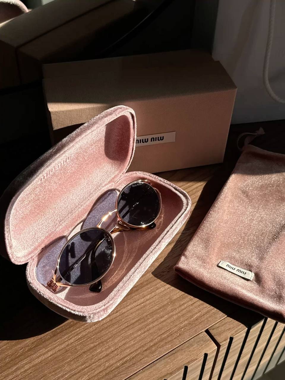 Miu Miu Sonnenbrille – Hacoo-Link · Foto 5