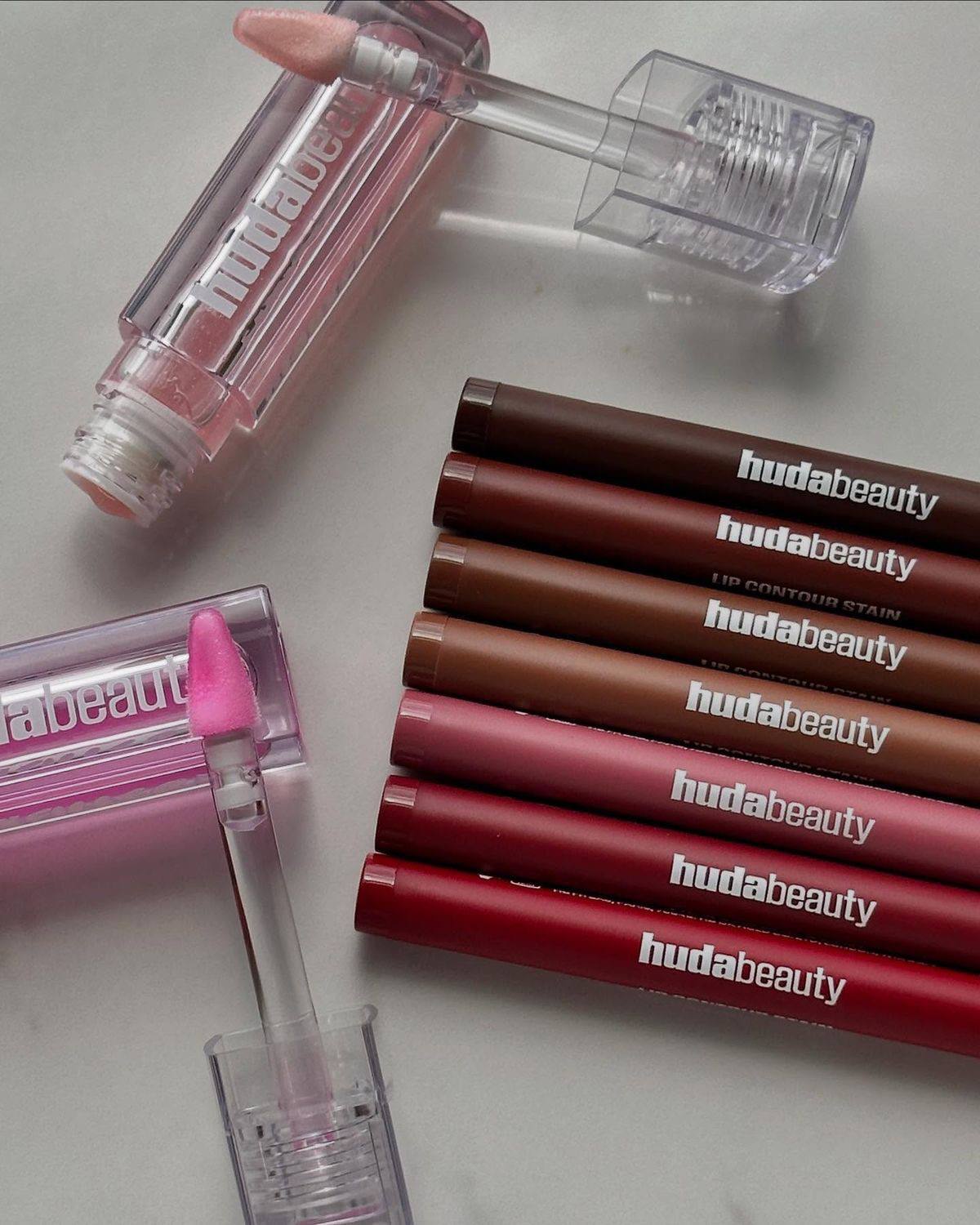 Huda Beauty Makeup List – Enlace de Hacoo