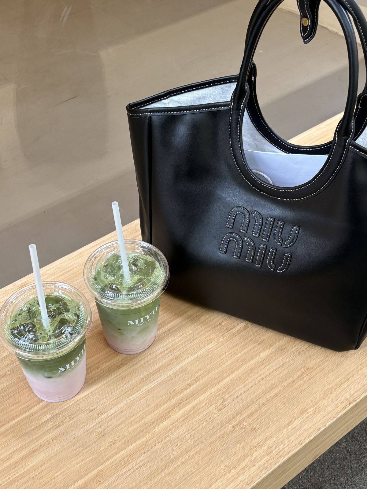 Bolso Miu Miu Grande – Enlace de Hacoo · foto 2