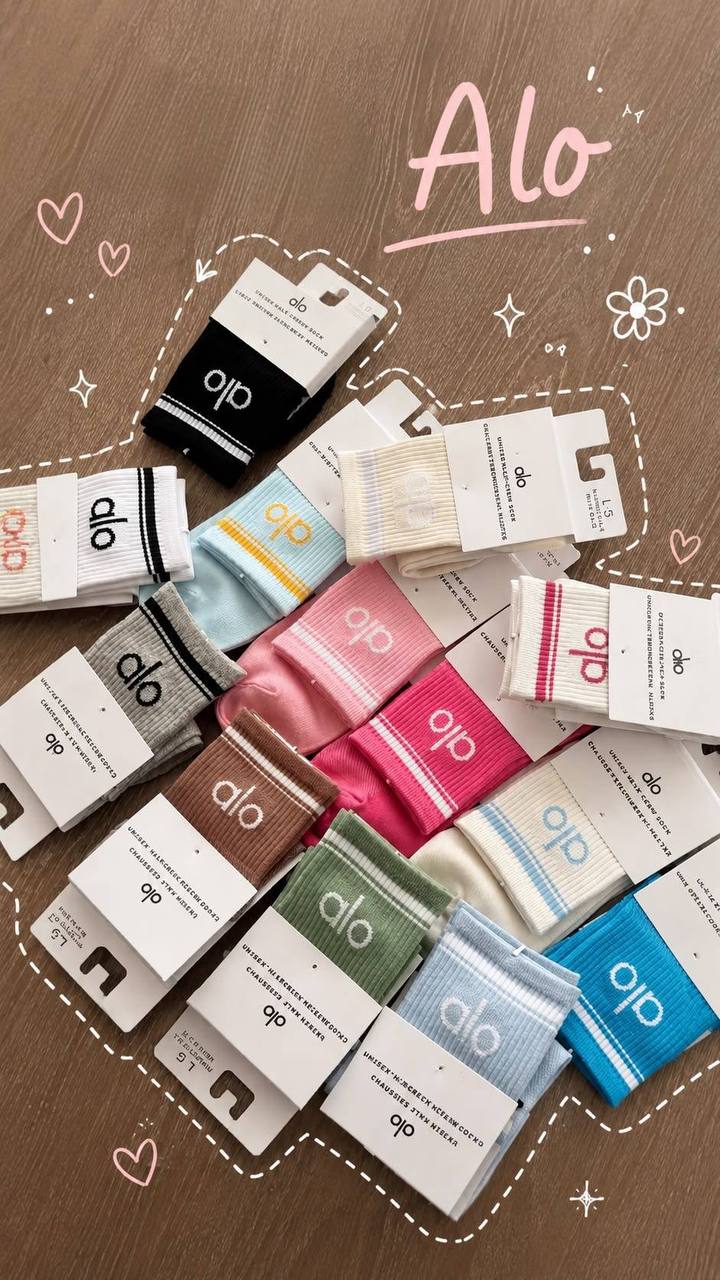 Chaussettes Alo Yoga – Lien Hacoo