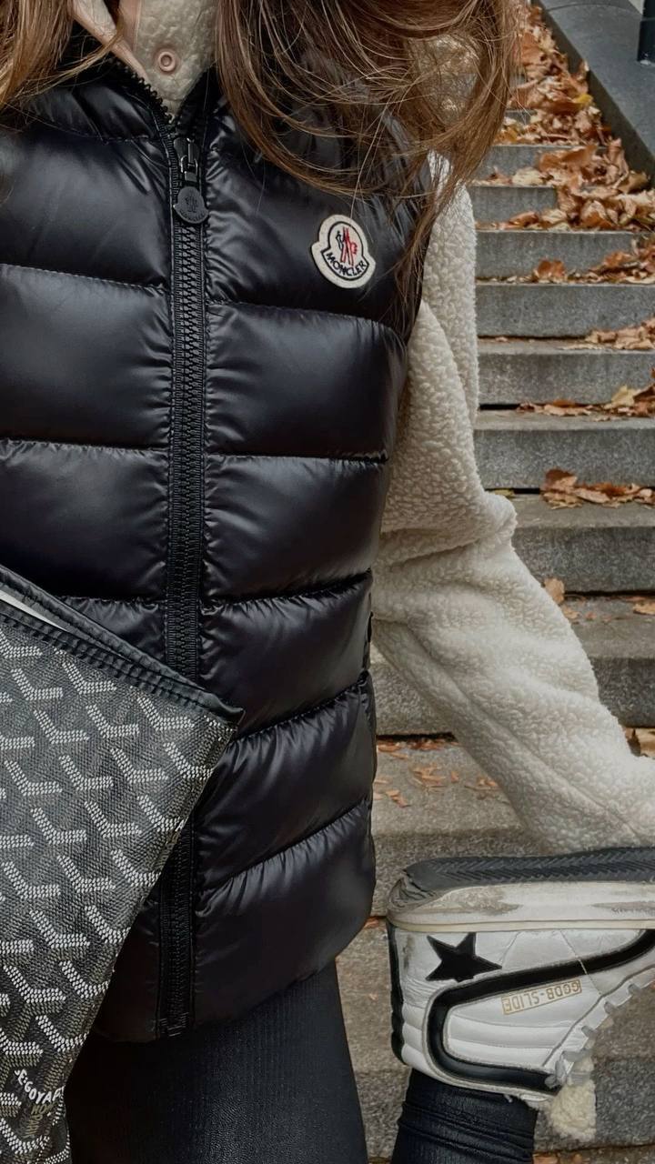 Chaleco Moncler – Enlace de Hacoo · foto 3