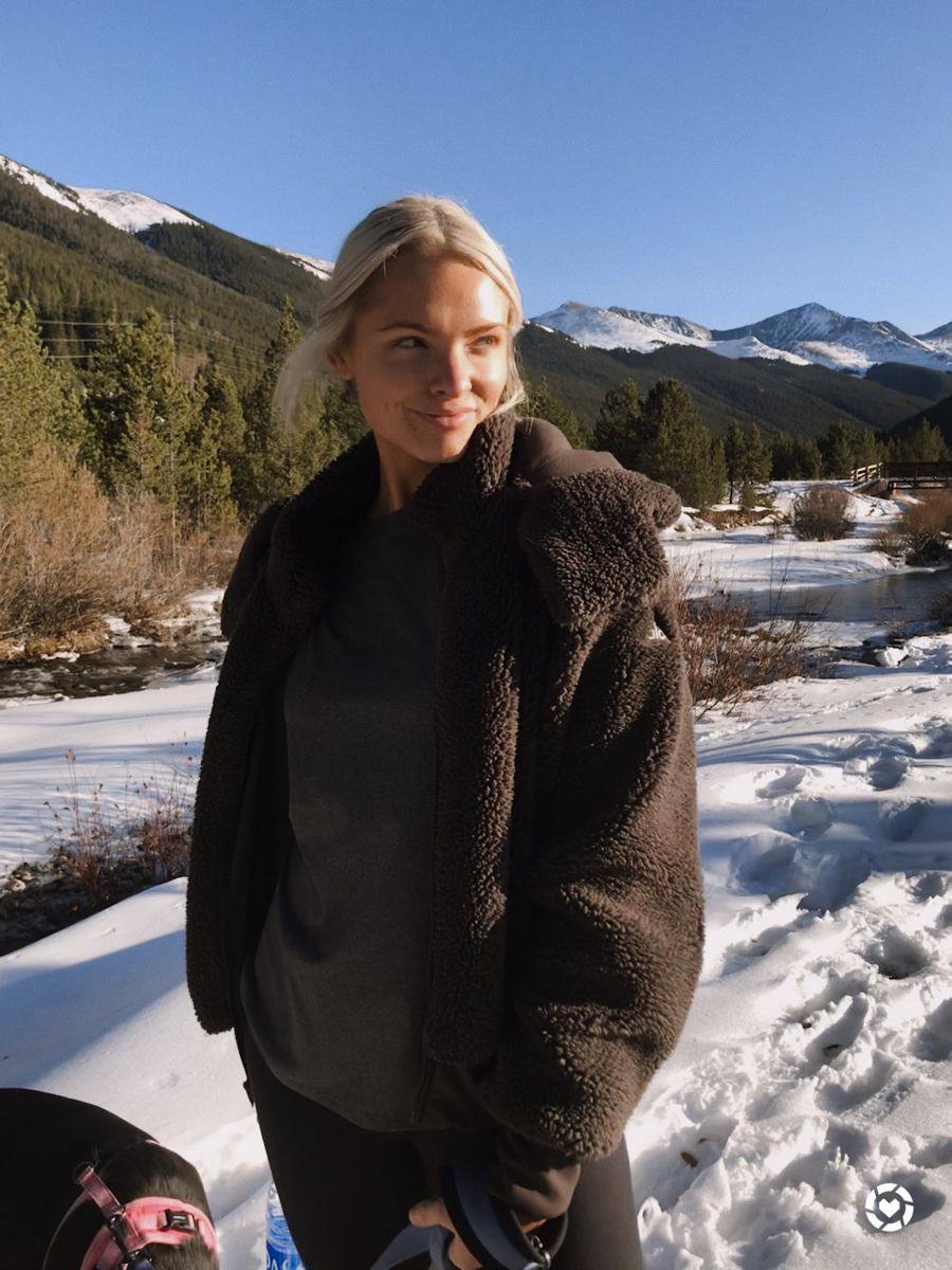 Alo Yoga Jacke – Hacoo-Link · Foto 3