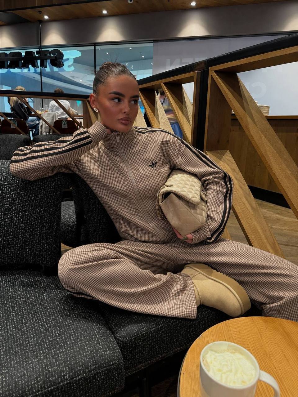 Adidas tracksuit – Hacoo link · photo 2