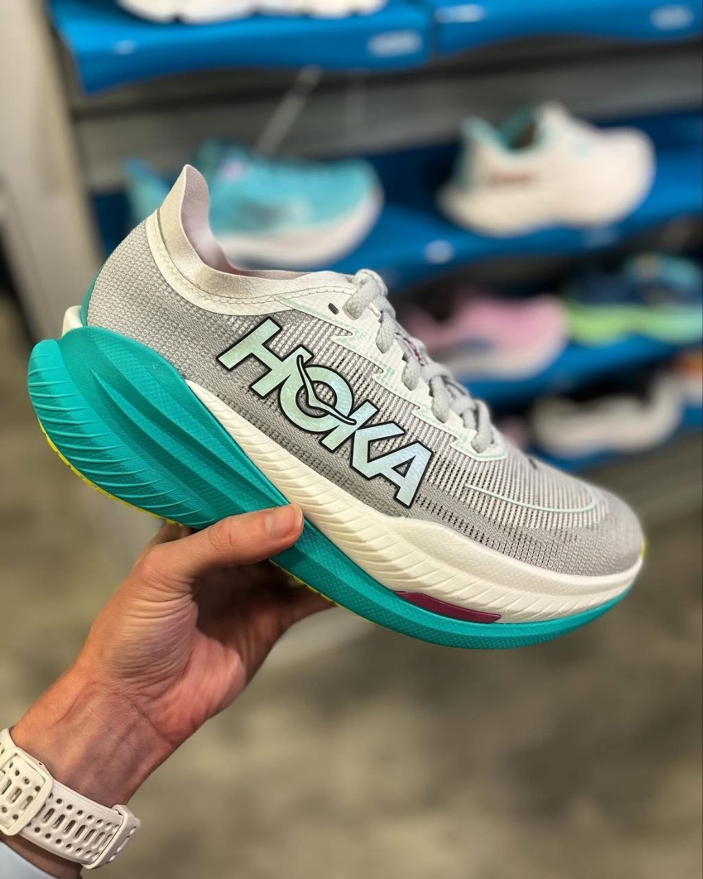 Hoka Trainers List – Link da Hacoo · foto 3