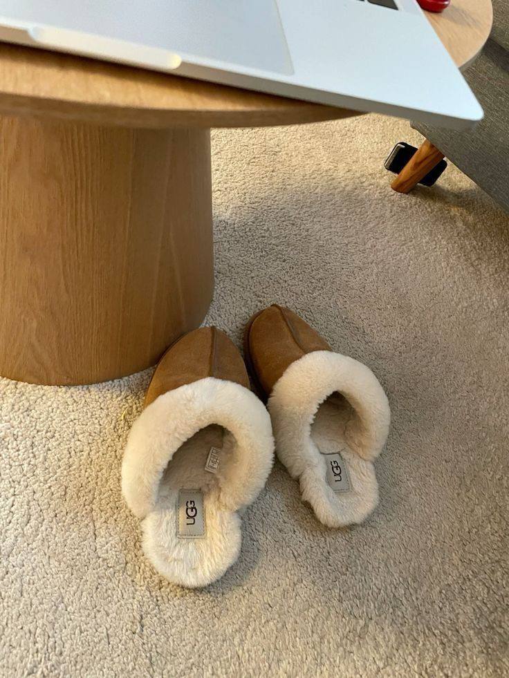 Ugg Home Hausschuhe – Hacoo-Link