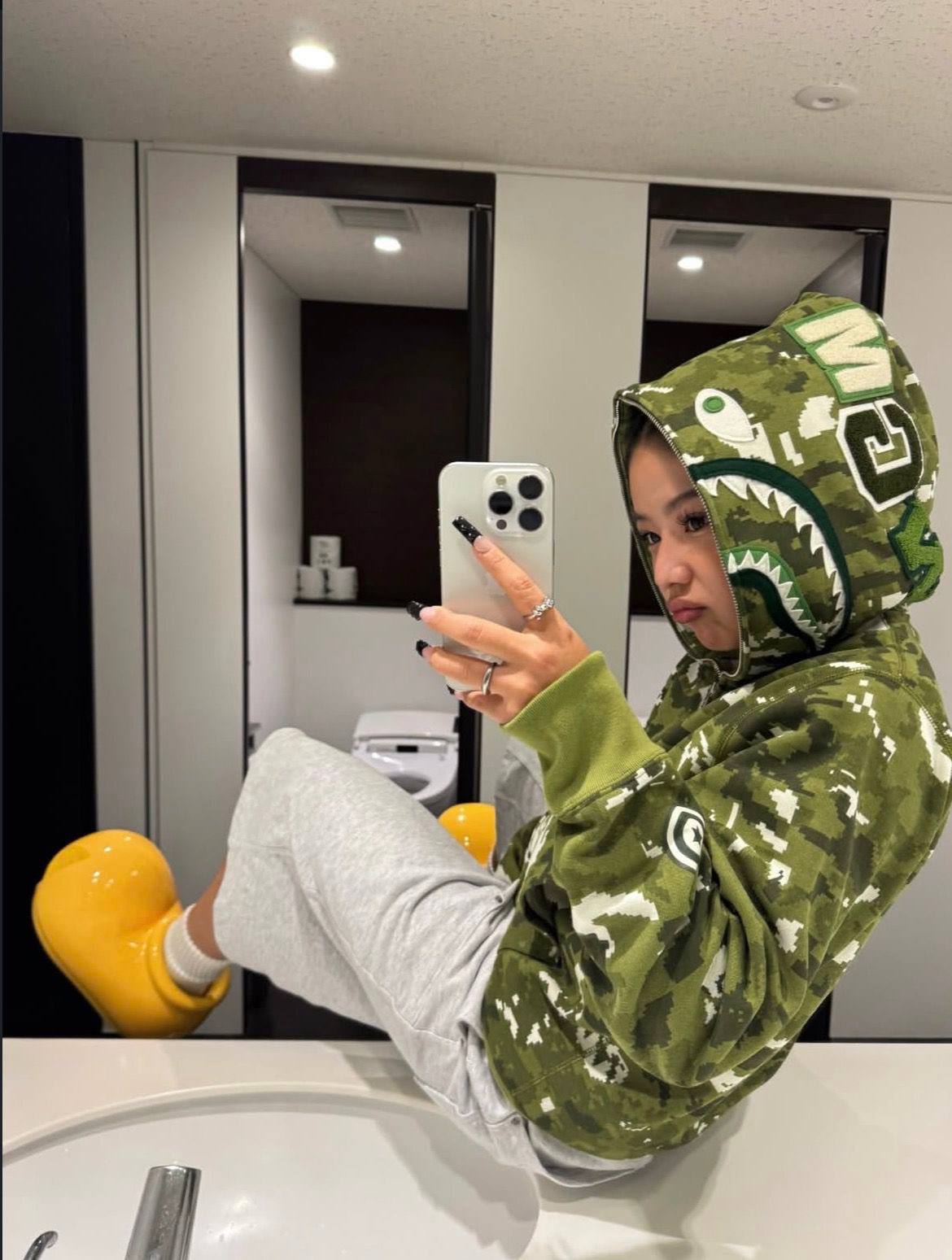 Bape hoodie – Hacoo link · photo 2