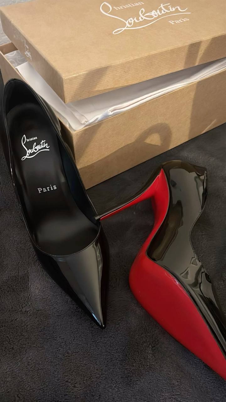Tacones Christian Louboutin – Enlace de Hacoo · foto 2
