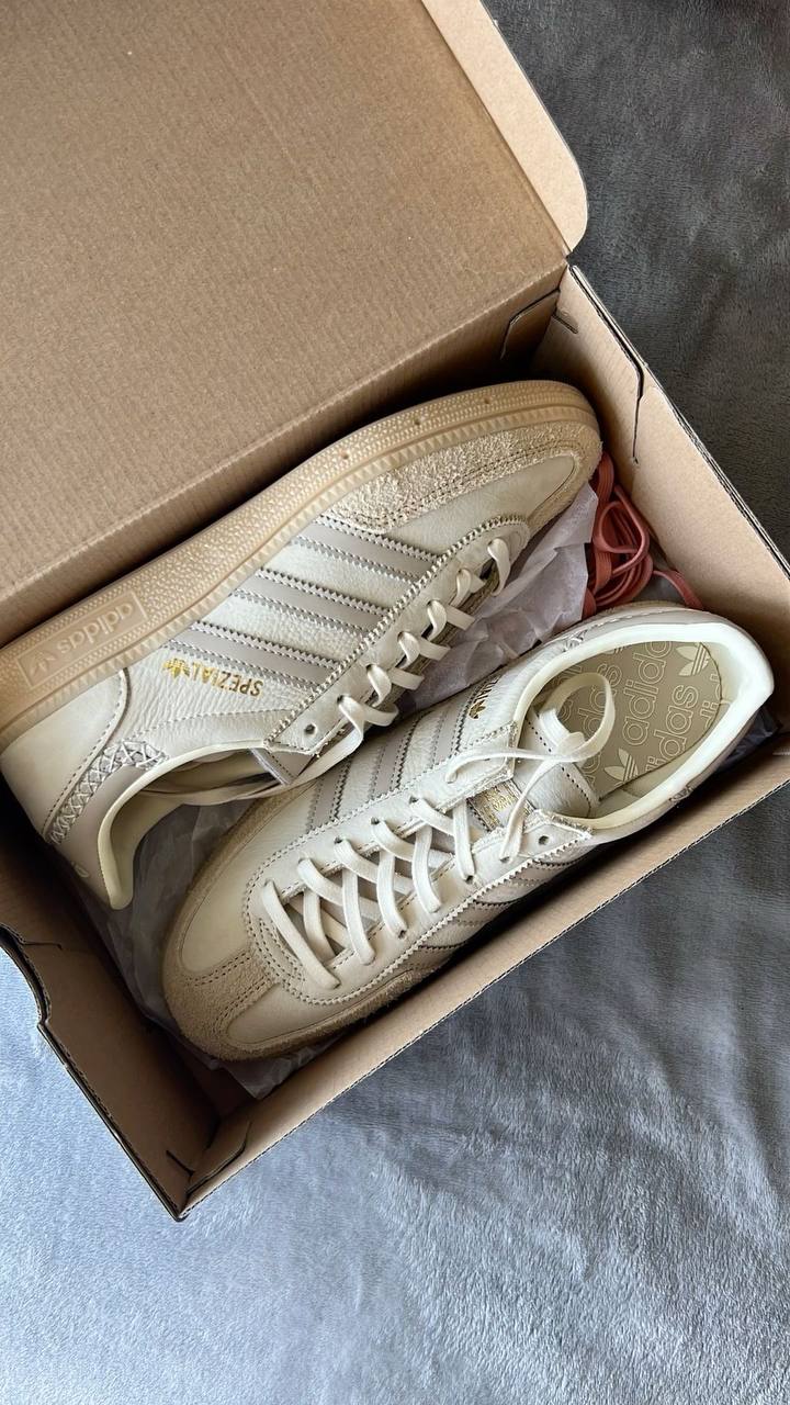 Zapatillas Adidas Spezial Beige – Enlace de Hacoo