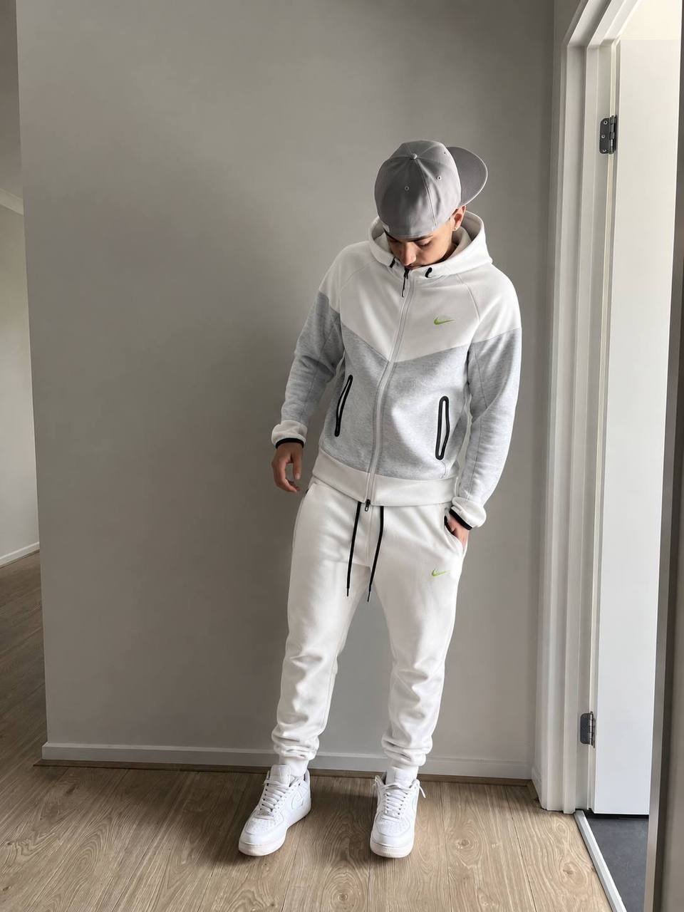 Tuta Nike Tech – Link Hacoo