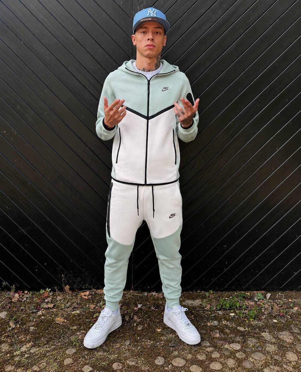 Tuta Nike Tech – Link Hacoo · foto 3