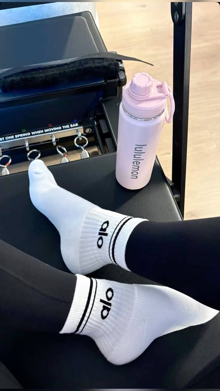 Alo Yoga socks – Hacoo link
