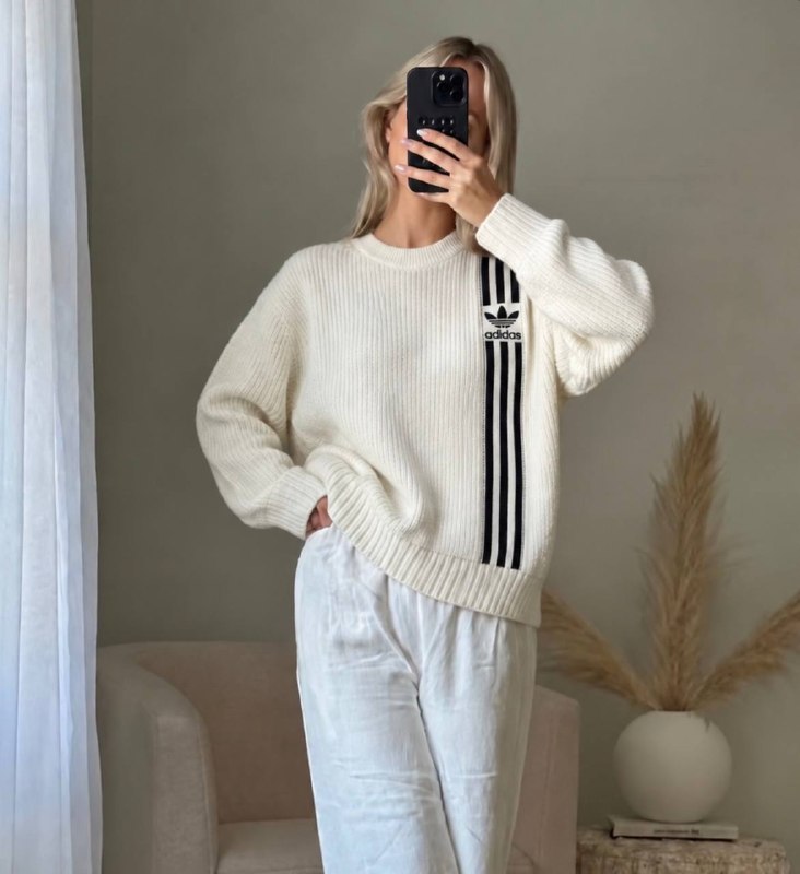 Adidas sweater – Hacoo link · photo 4