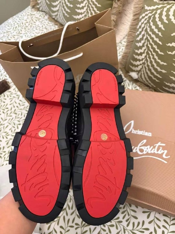 Botas Christian Louboutin – Link da Hacoo · foto 3