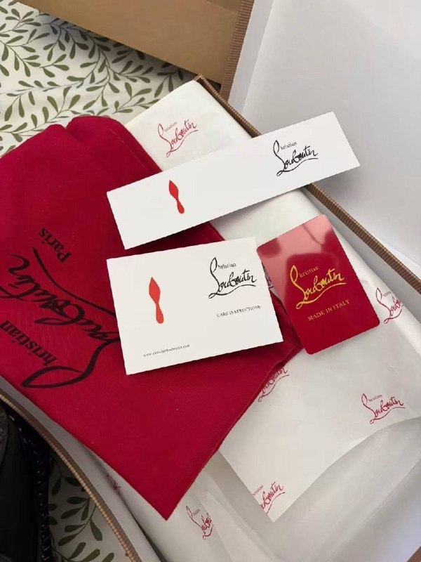 Botas Christian Louboutin – Link da Hacoo · foto 4