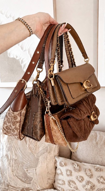 Bolsos de ante · Rowan bucket · Color cereza · Teri / Nolita – Hacoo link
