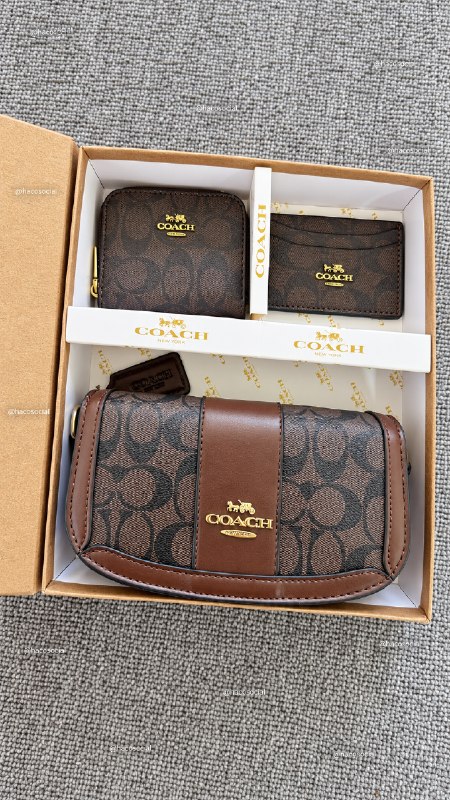 Portefeuille Coach – Lien Hacoo · photo 2
