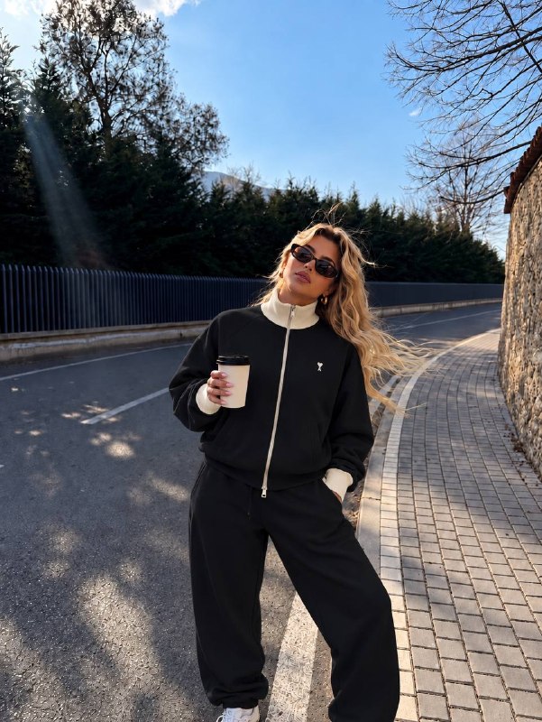Ami Paris sneakers – Hacoo link · photo 3