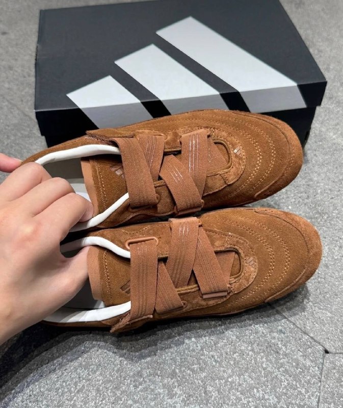 Baskets Adidas Urban Reverie – Lien Hacoo