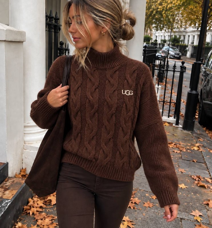 Pull Ugg – Lien Hacoo · photo 3