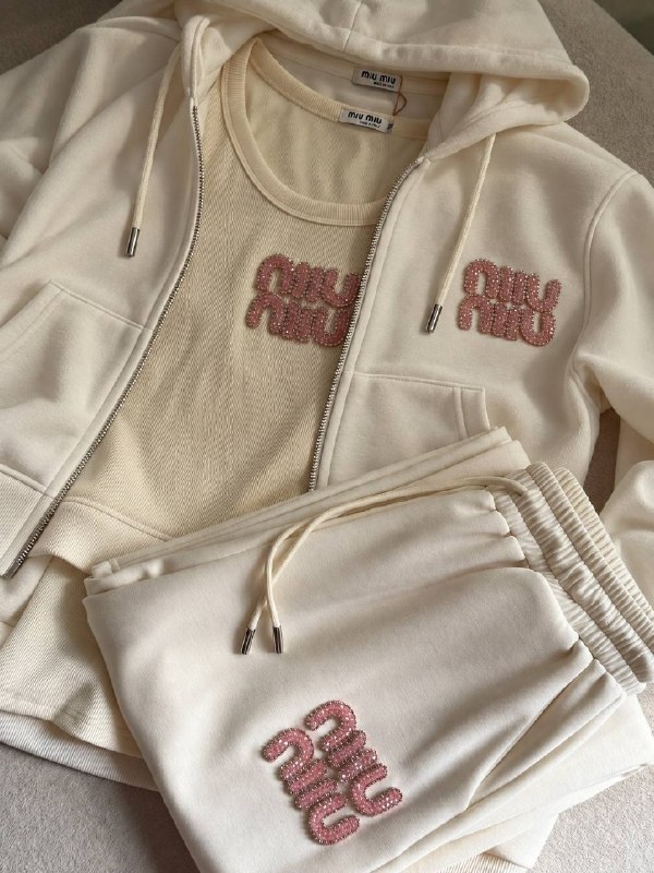 Miu Miu tracksuit – Hacoo link