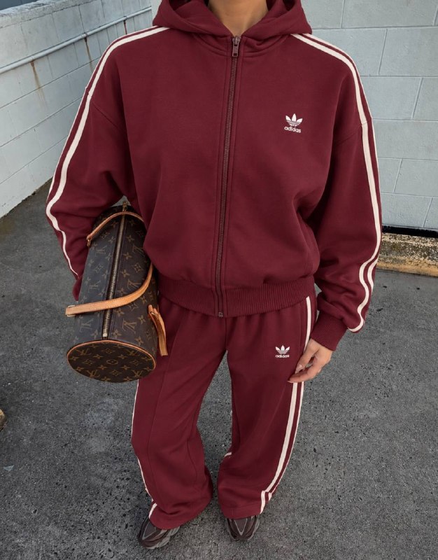 Adidas tracksuit – Hacoo link · photo 2