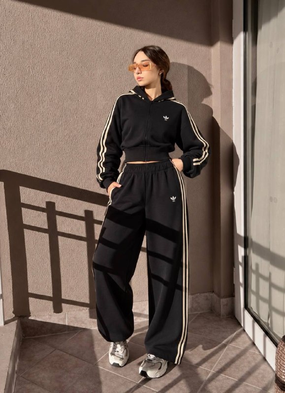 Adidas tracksuit – Hacoo link · photo 4