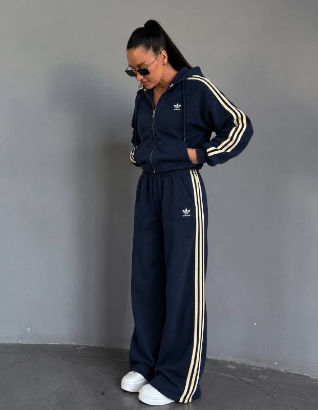 Adidas tracksuit – Hacoo link · photo 5