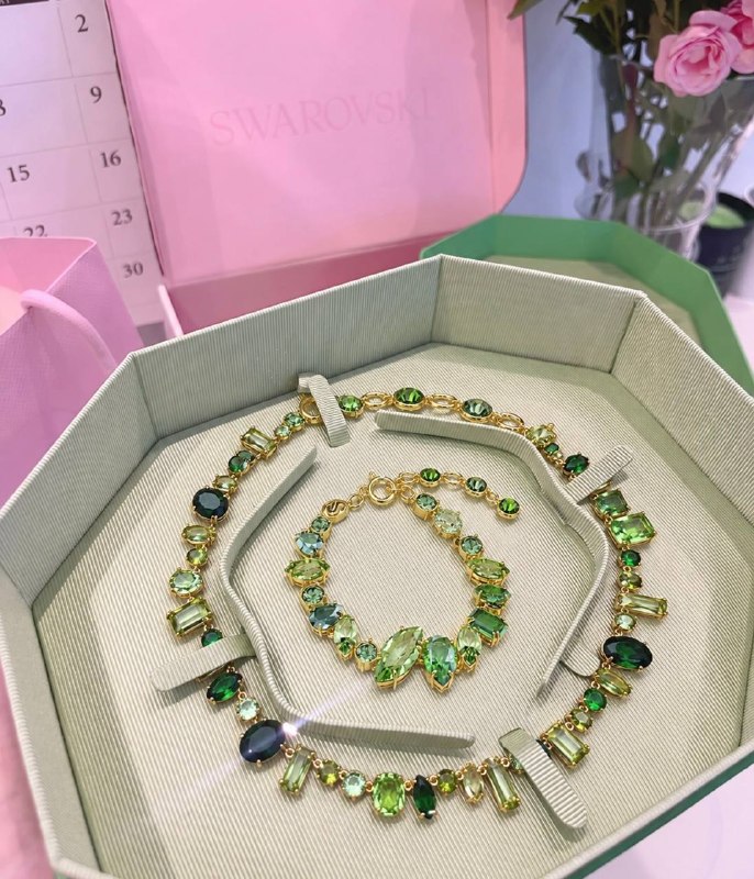 Swarovski Gema jewellery – Hacoo link · photo 4