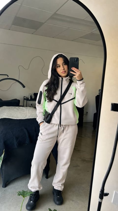 Nike Tech tracksuit – Hacoo link