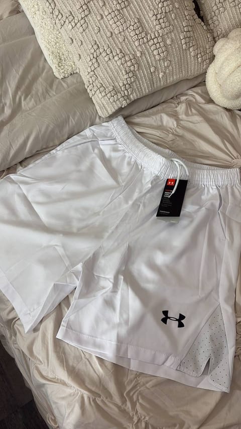 Under Armour shorts – Hacoo link