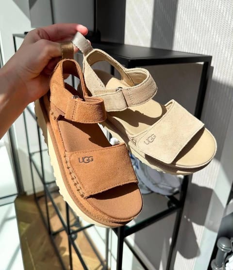 Ugg sandals – Hacoo link