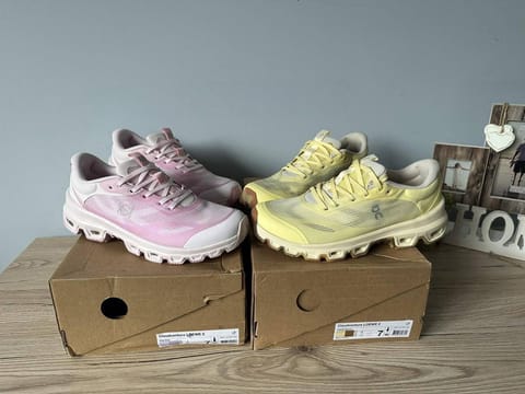 On Running X Loewe sneakers – Hacoo link
