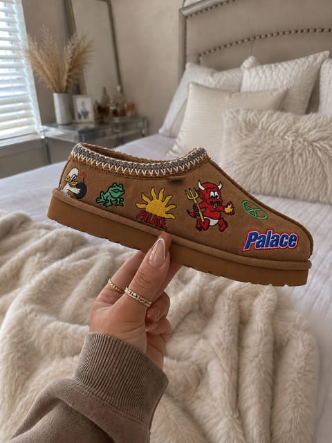 Ugg Tasman x Palace slippers – Hacoo link