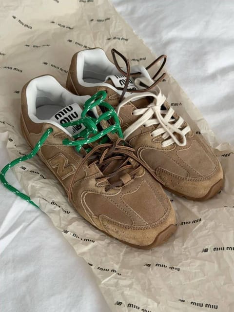 Sneakers New Balance X Miu Miu – Link Hacoo