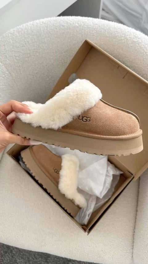 Ugg slippers – Hacoo link
