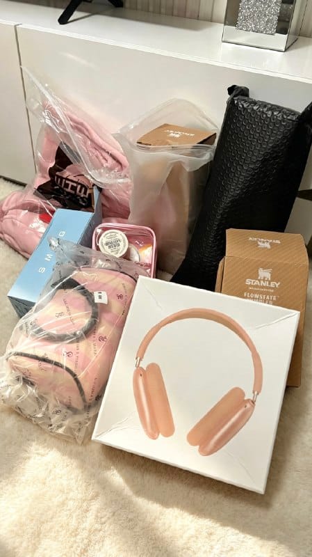 Coach · Sol de Janeiro · Stanley · Victoria Secret – Lien Hacoo