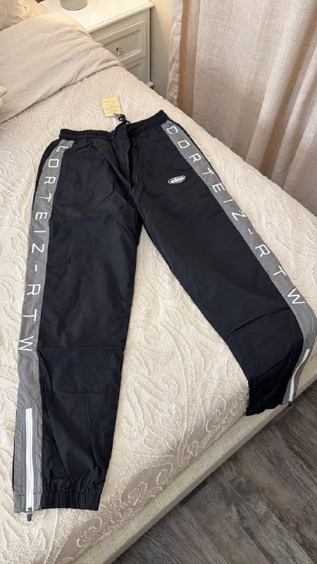 Pantaloni Corteiz – Link Hacoo
