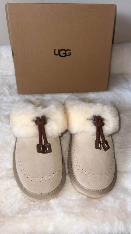 Ugg Tasman slippers – Hacoo link