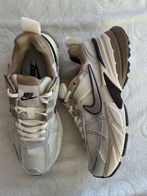 Nike V2 Run Sneaker – Hacoo-Link